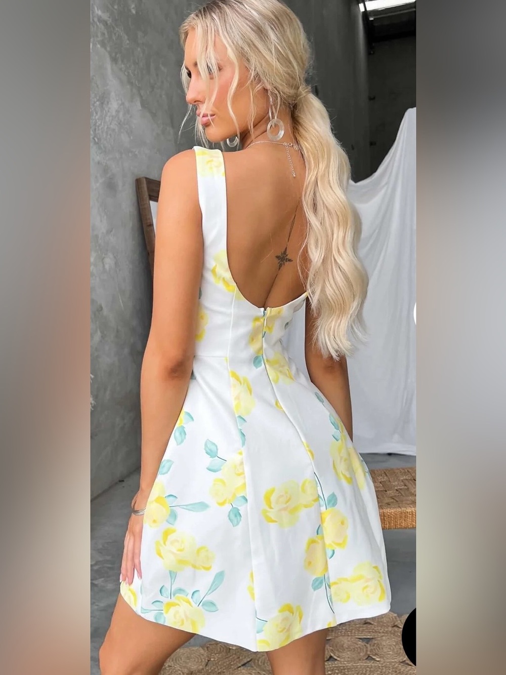 Saint & Secrets Sleeveless White Mini Dress with Yellow Floral Print - Picture 8 of 13